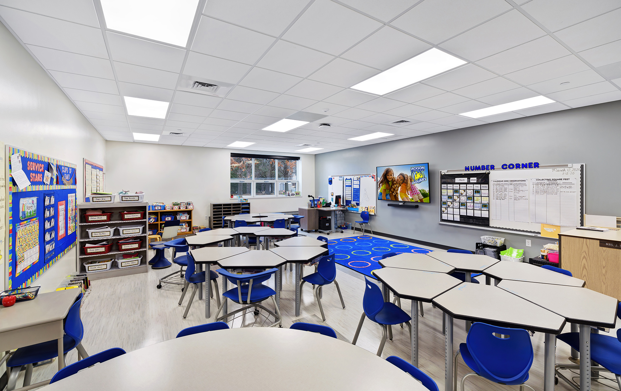 Jackson Elementary School interior expansion and renovation photography. Somerville Architects & Engineers.